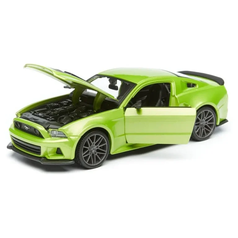 Maisto 1:24 2014 Ford Mustang Street Racer Yeşil Metal Model Araba - 31506 - Görsel 2