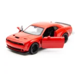 Motor Max 1:24 2018 Dodge Challenger SRT Hellcat Widebody Die-Cast Kırmızı Model Araba - 79350 - Görsel 2