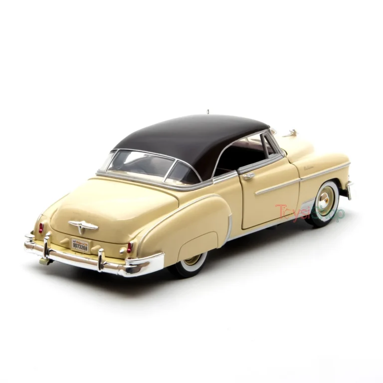 Motor Max 1:24 1950 Chevy Bel Air – Die Cast Model Araba Sarı - 73268 - Görsel 5